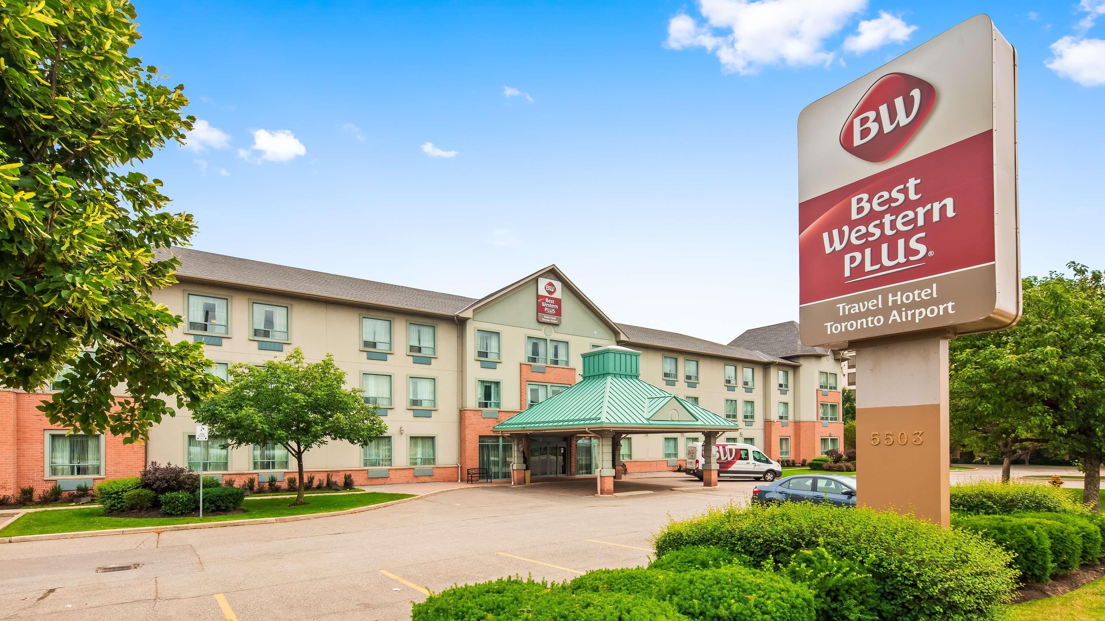 Best Western Plus Travel Hotel Toronto Airport Экстерьер фото