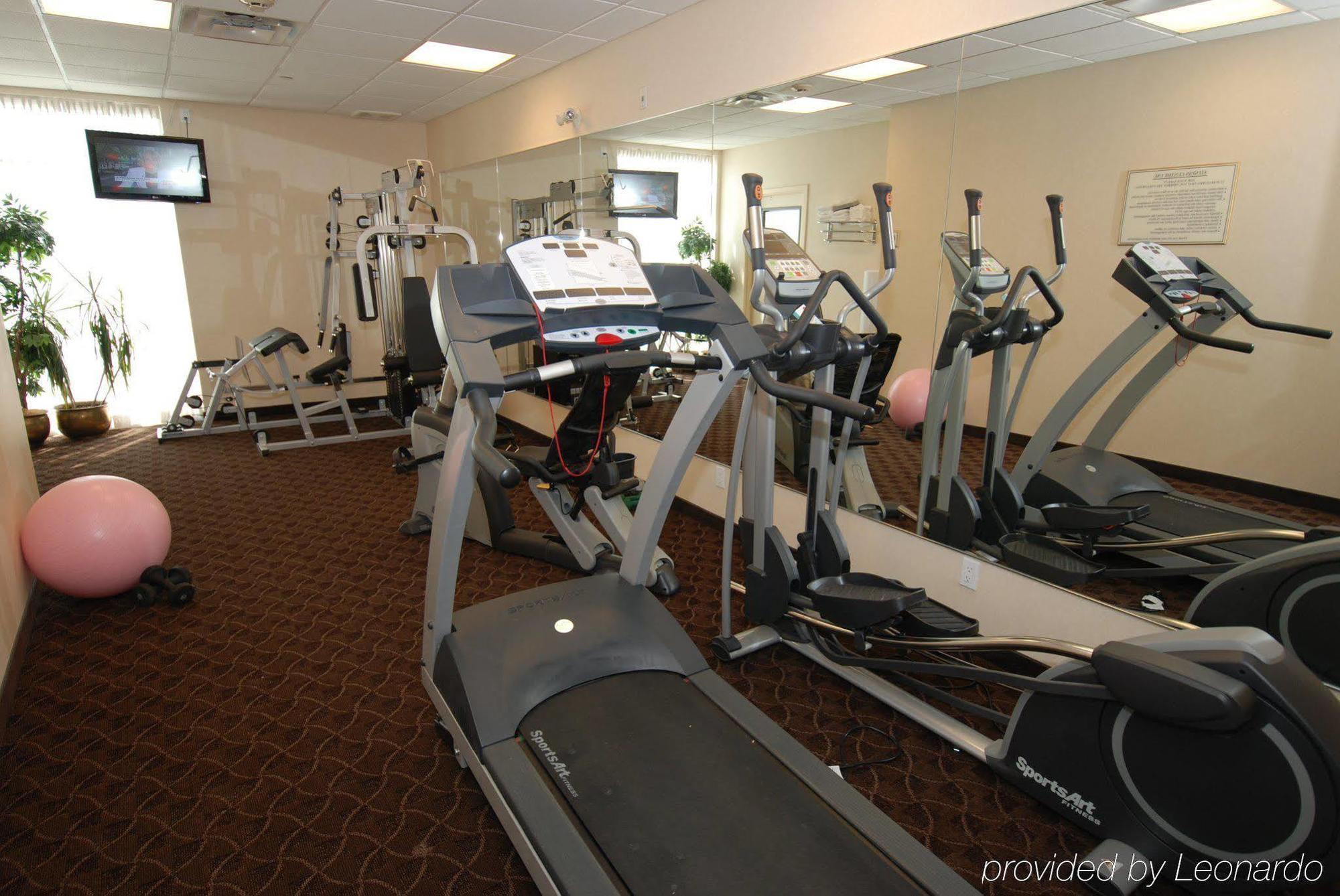 Best Western Plus Travel Hotel Toronto Airport Экстерьер фото